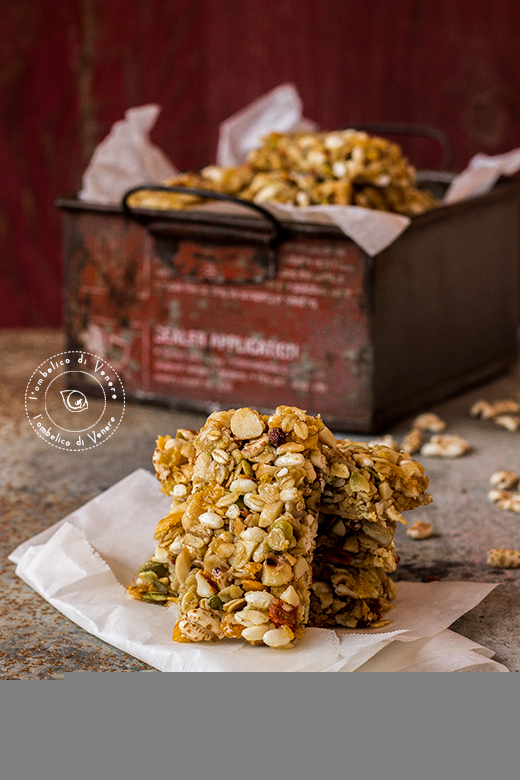 barrette ai cereali semi e bacche di goji